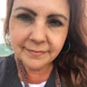 Meet your Posher, Cecily